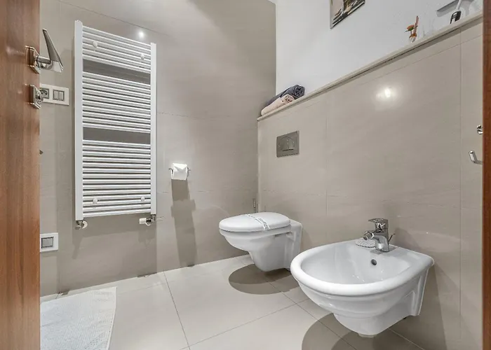 Revon Business 48 Dunajska, Free Parking Apartmán *